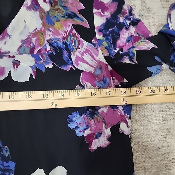 The Limited Floral Shift Dress 6P Blue Purple Flutter Sleeve V-Neck Bloomcore - Picture 8 of 9